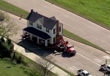 Photo of 114-Year-Old Farmhouse Being Relocated to Grapevine